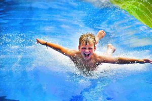 Kamper on waterslide